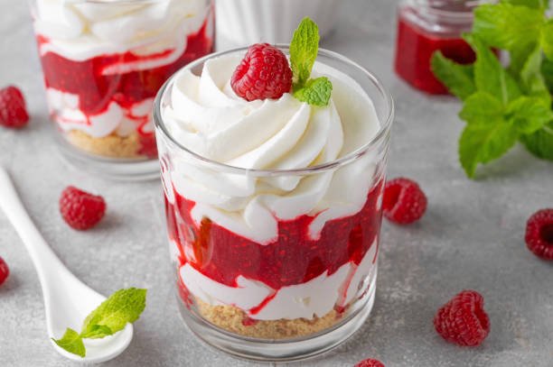 raspberry mousse 