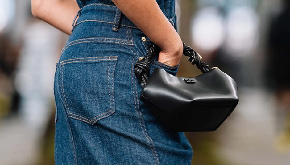 The Growing Trend of Buying Branded Bags Online